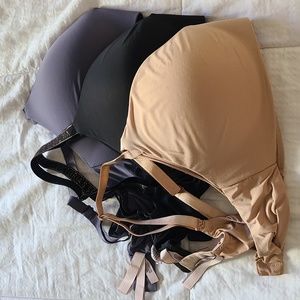 SOLD- Wireless Bras 36DD